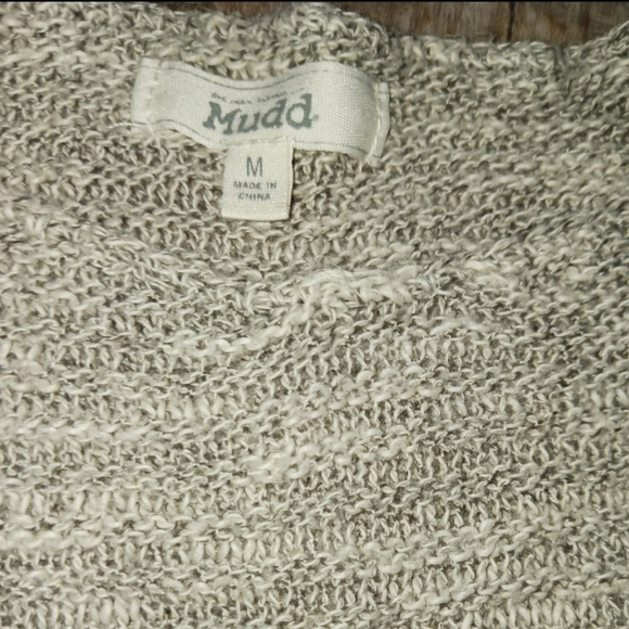 💥3 for $15💥 knit Mudd sweater - Picture 2 of 8